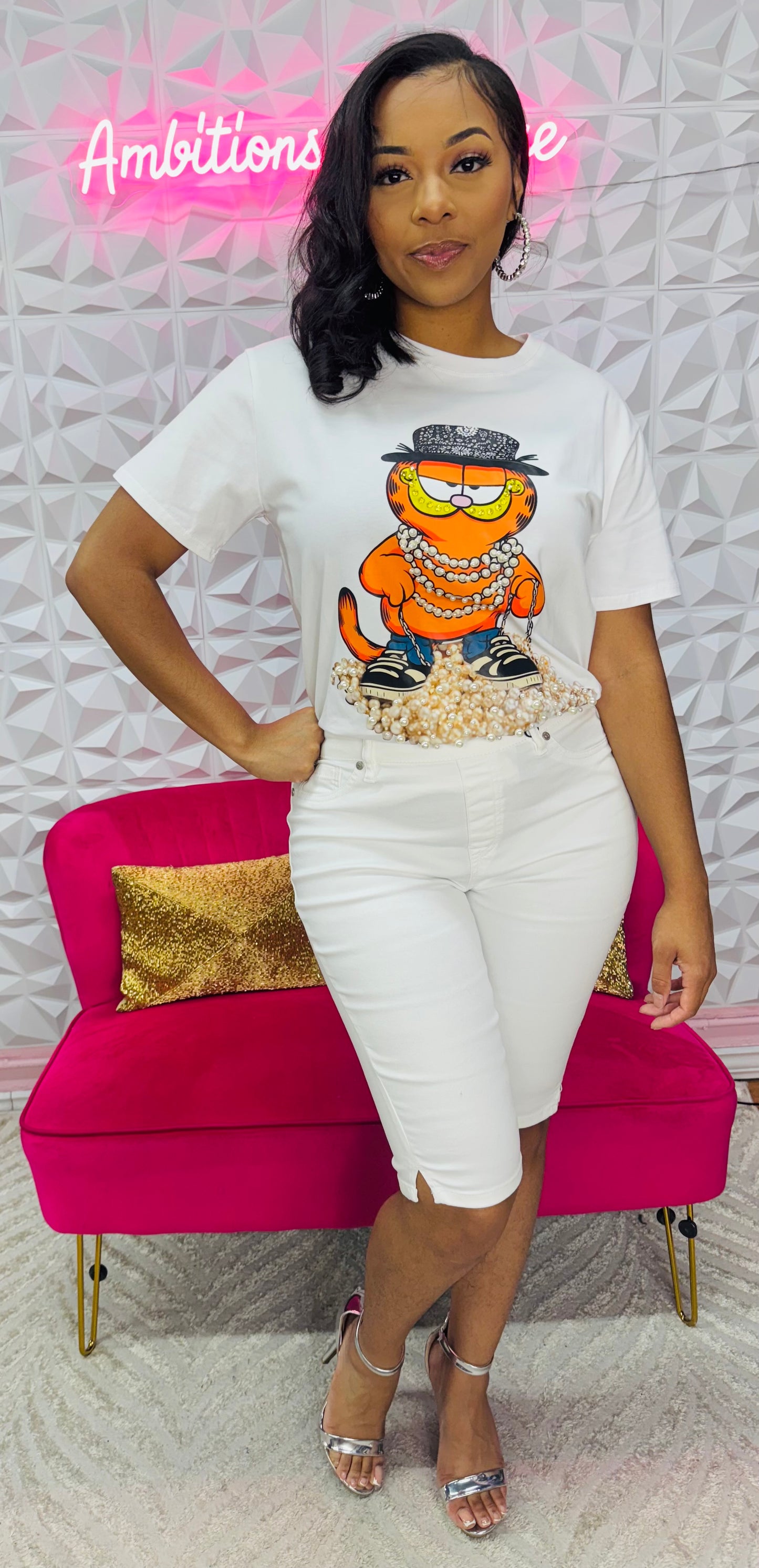 Pearls dropped graphic T-shirt