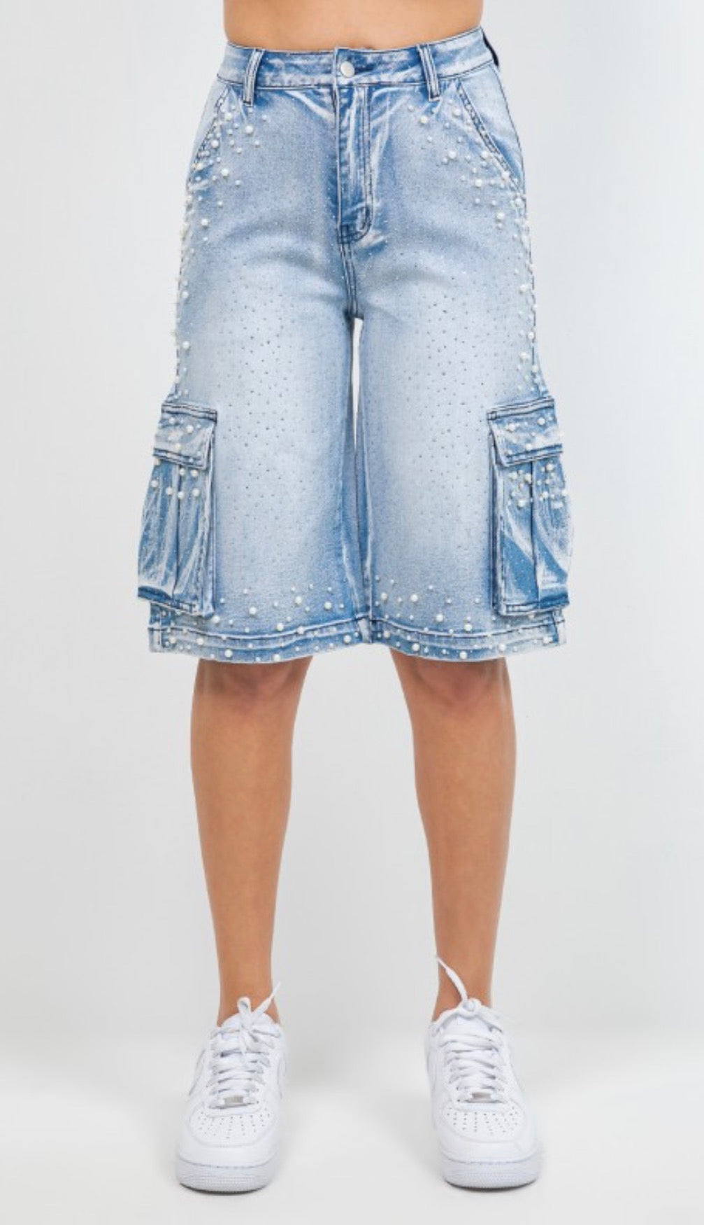 Diamond and pearls cargo shorts(two colors)