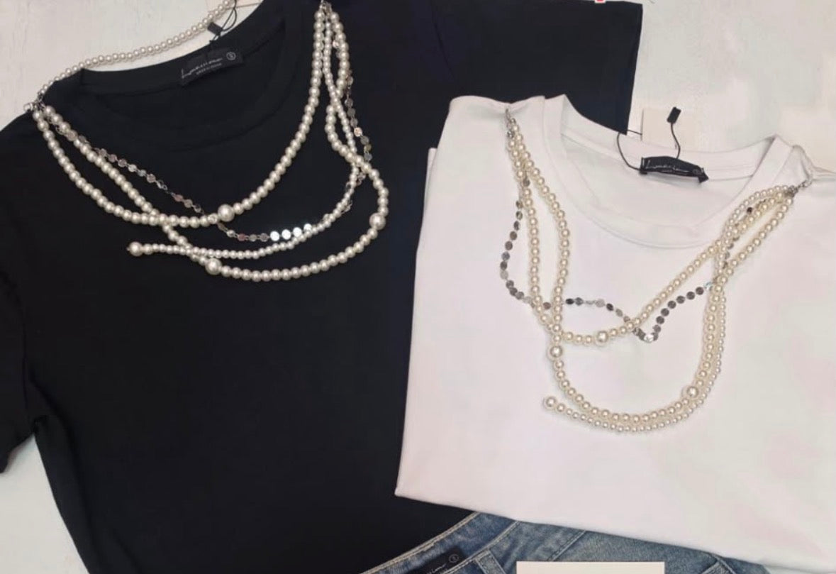Pearl drop Tshirt