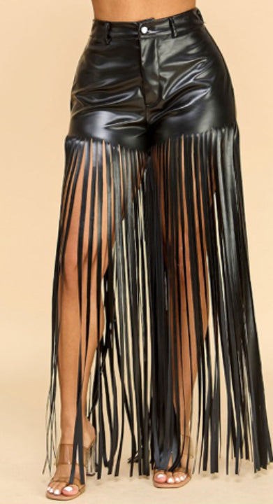On the edge fringe shorts