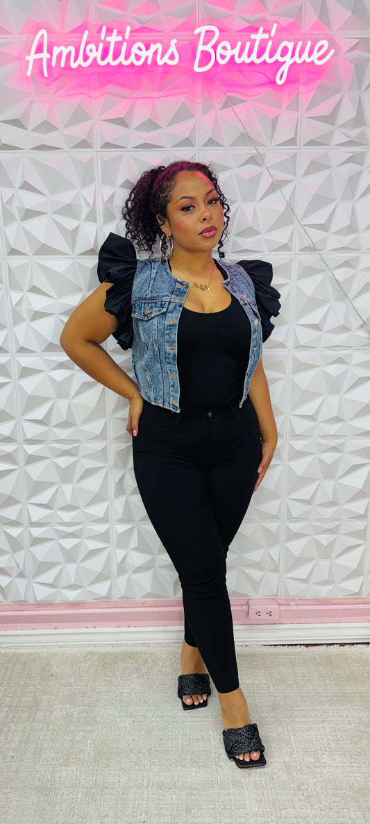 Ruffles vest