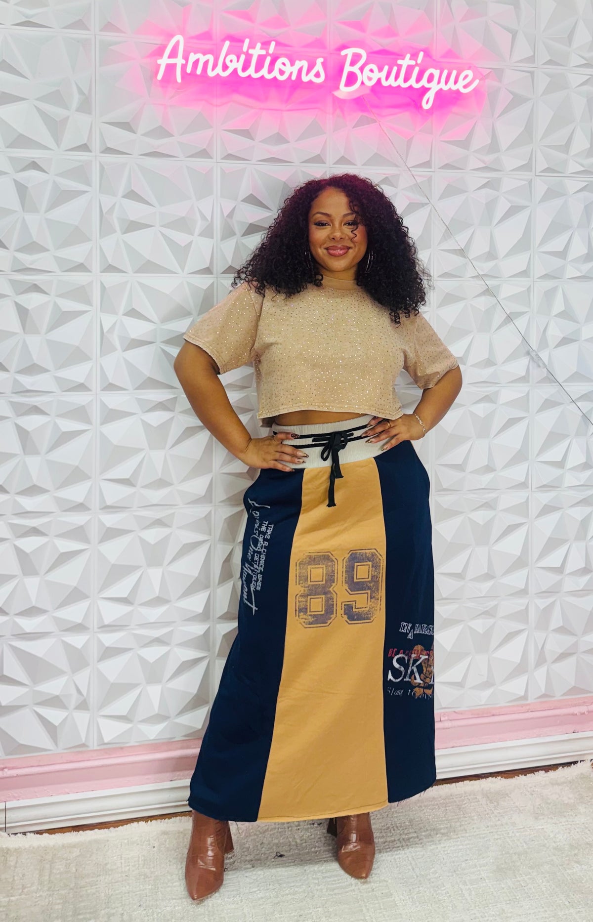 Graphic skirt