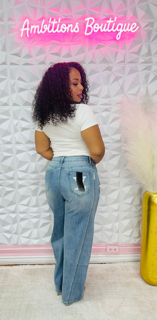 LoVe jeans