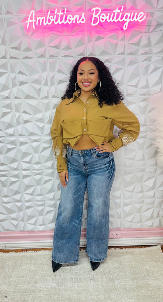 Girls love pearls top