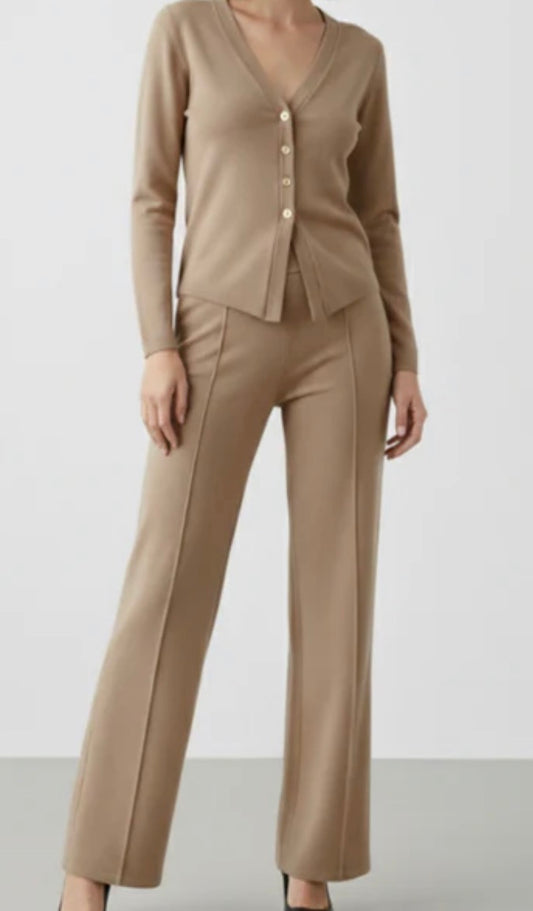 She means business set