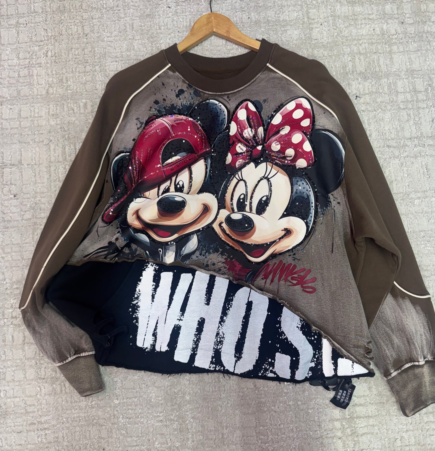 Who’s crazy sweater